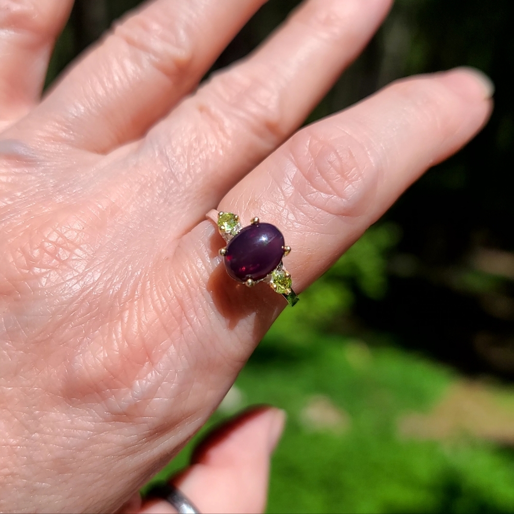 Black Opal & Peridot sterling silver ring size 8.75